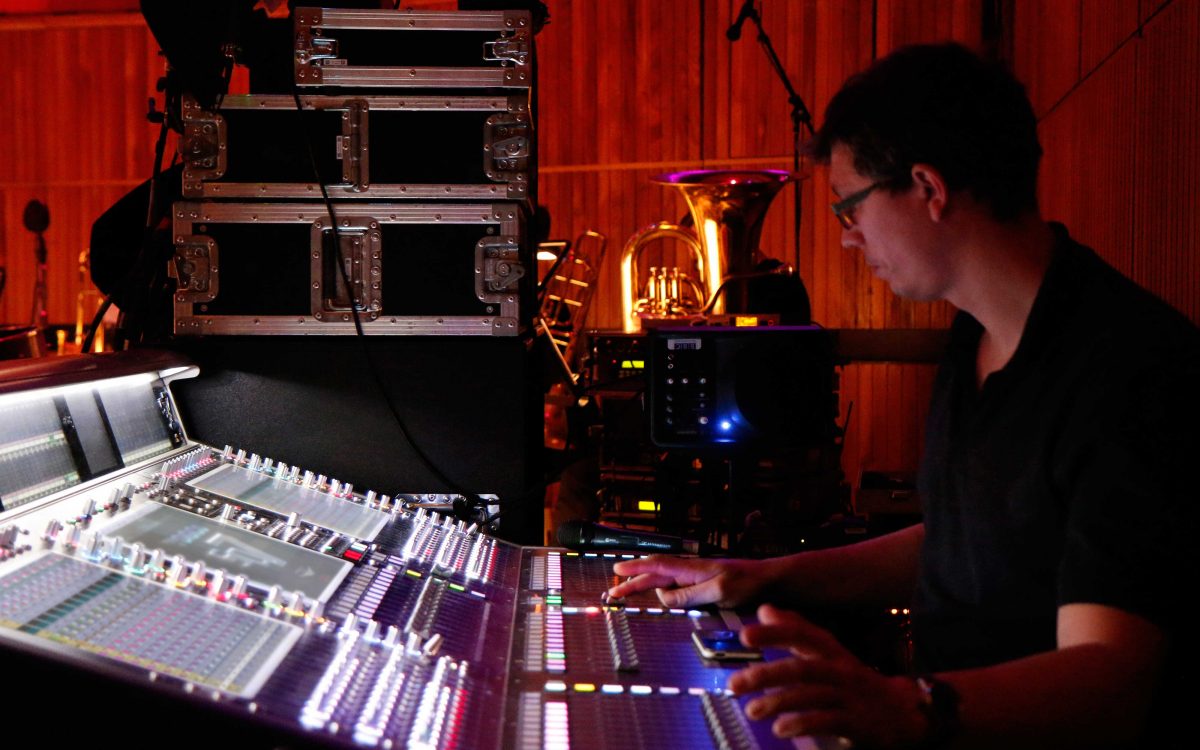 Friday Night Is Music Night For DiGiCo SD7