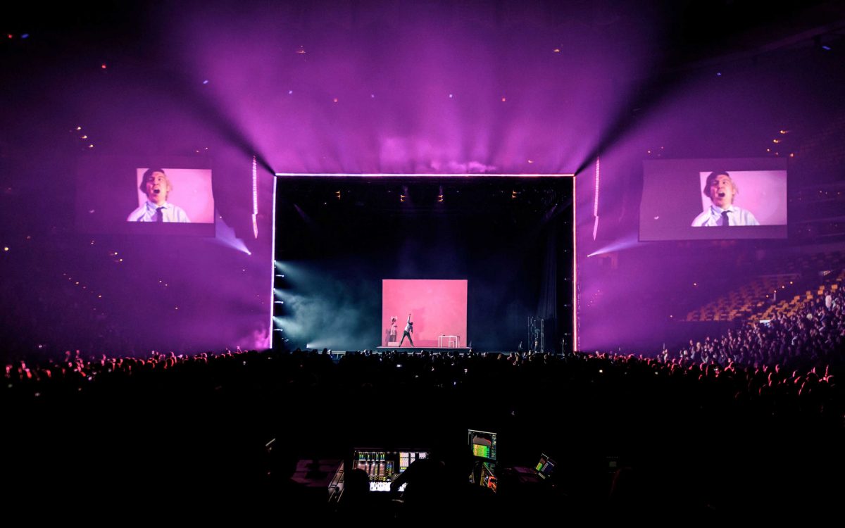 DiGiCo SD5 With New Stealth Core 2 Upgrade Is A Taste Of The Future On Sia’s “Nostalgic Fo The Present’ Tour