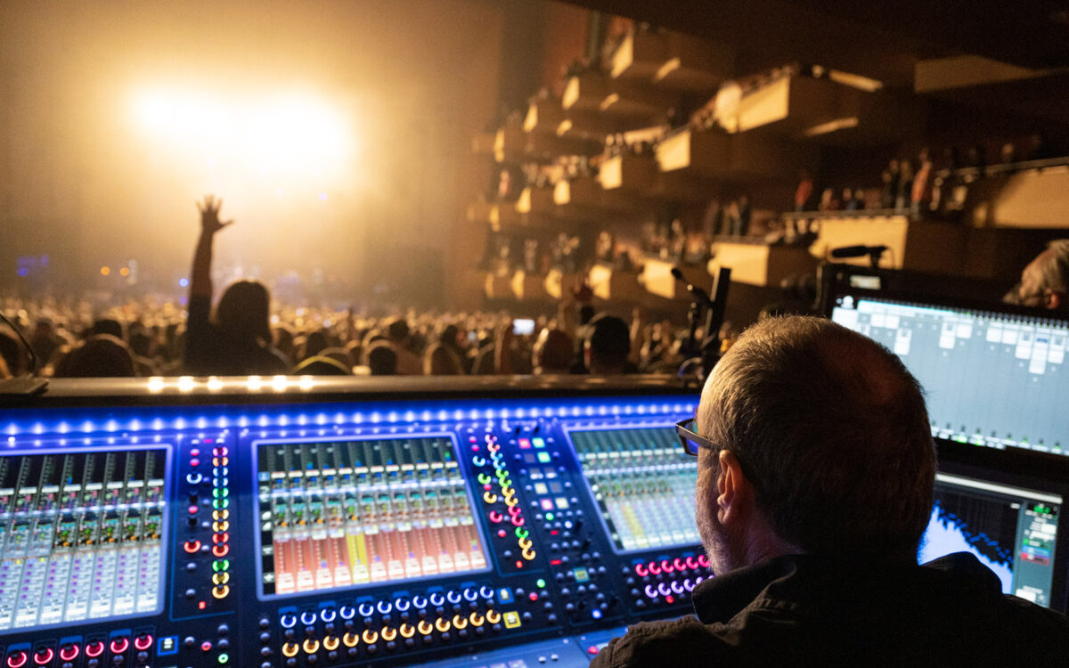DiGiCo’s Quantum338 is Out of this World for Eddie Vedder’s Earthling Tour