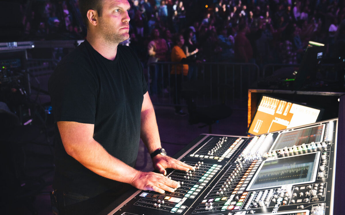DiGiCo Quantum7 Consoles Help Keep Things Simple for Thomas Rhett’s Sophisticated “Bring the Bar to You” Tour