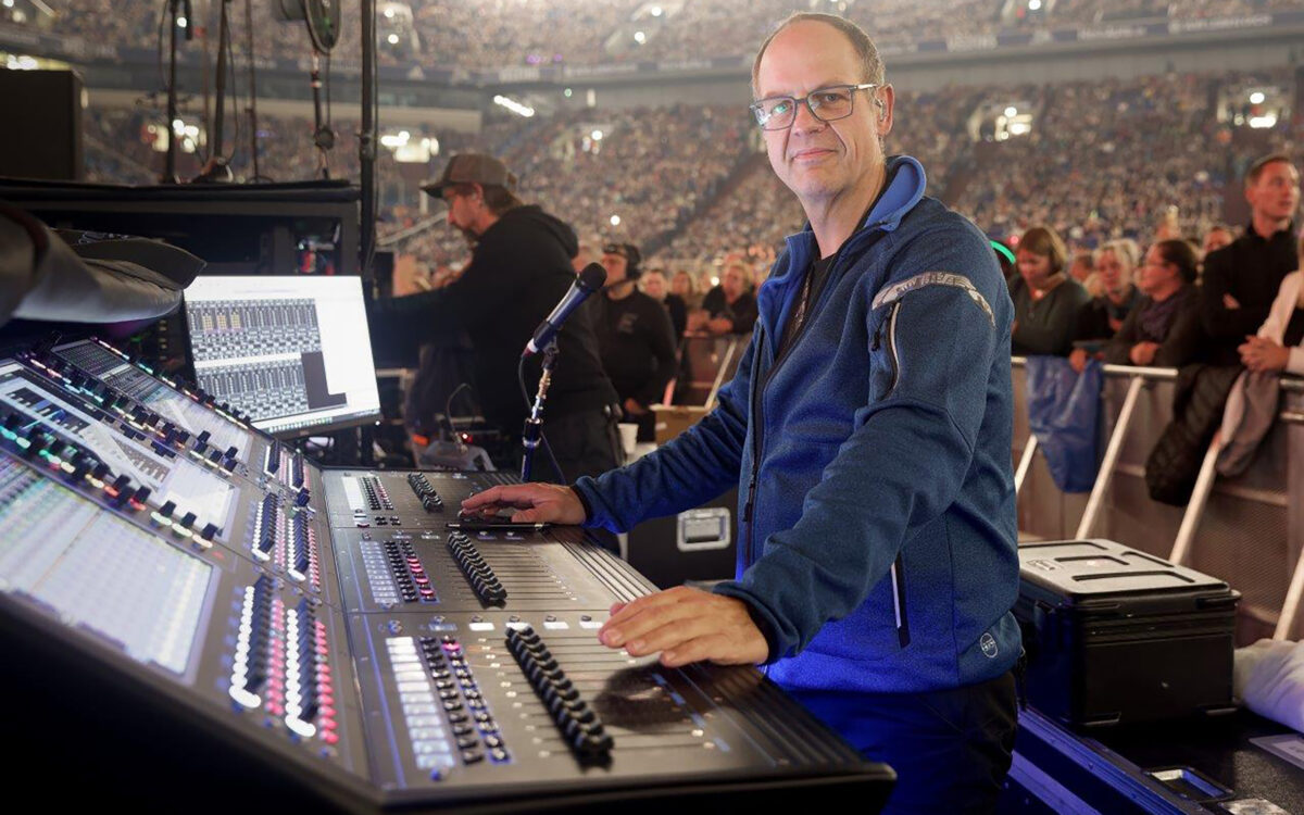 DiGiCo’s Q338 becomes ‘sound centre’ of sold-out PUR and FRIENDS mega show